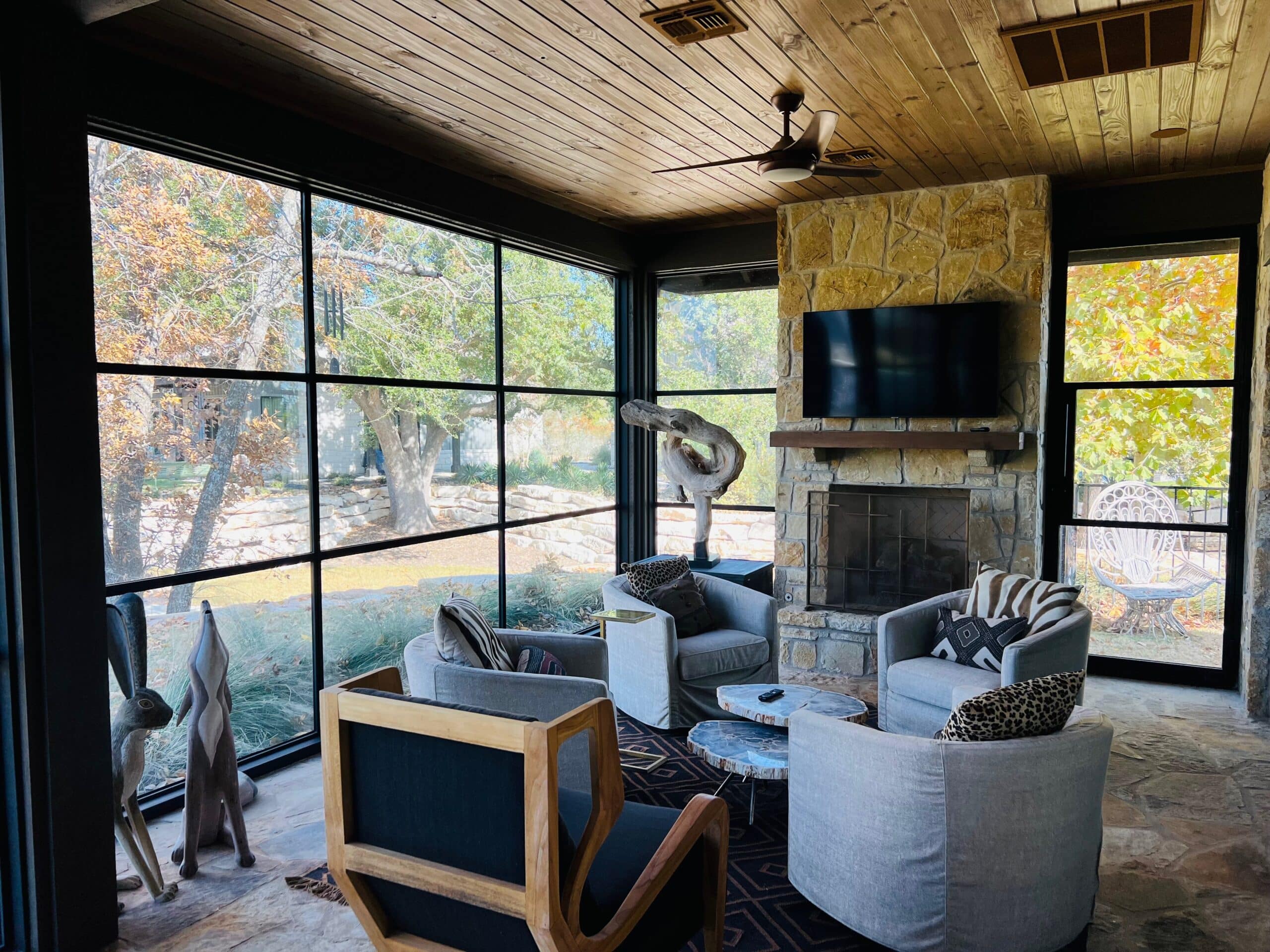 Boot Ranch Patio Enclosure: photo 5